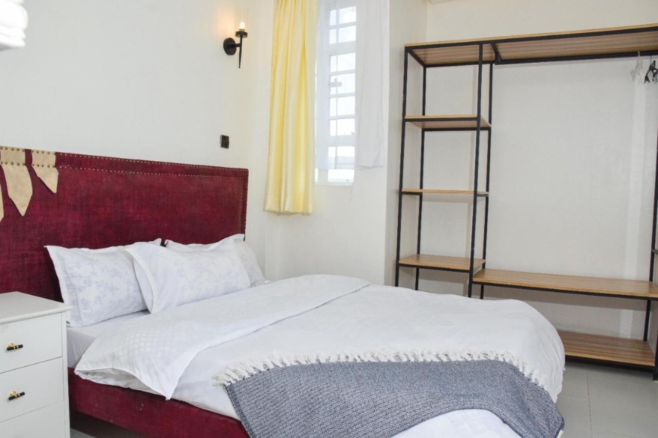 Sandalwood Suites Nakuru - Studios & One Bedroom Suites Ngoại thất bức ảnh