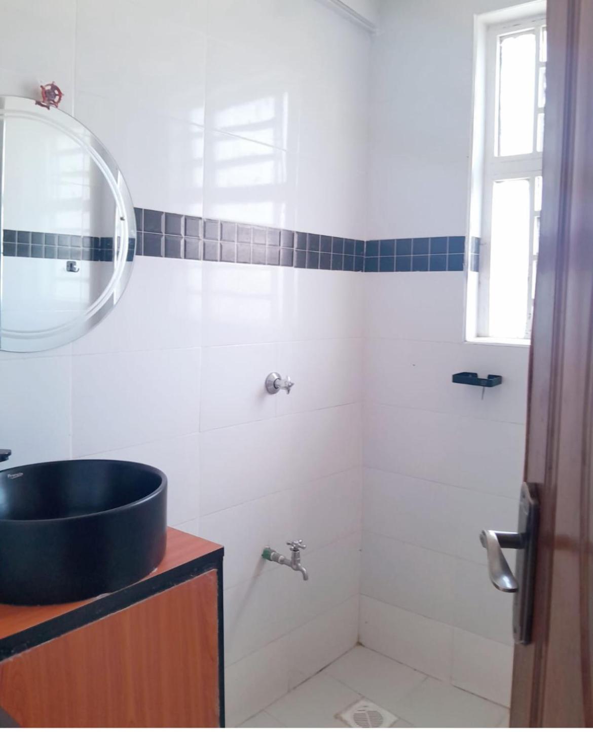 Sandalwood Suites Nakuru - Studios & One Bedroom Suites Ngoại thất bức ảnh